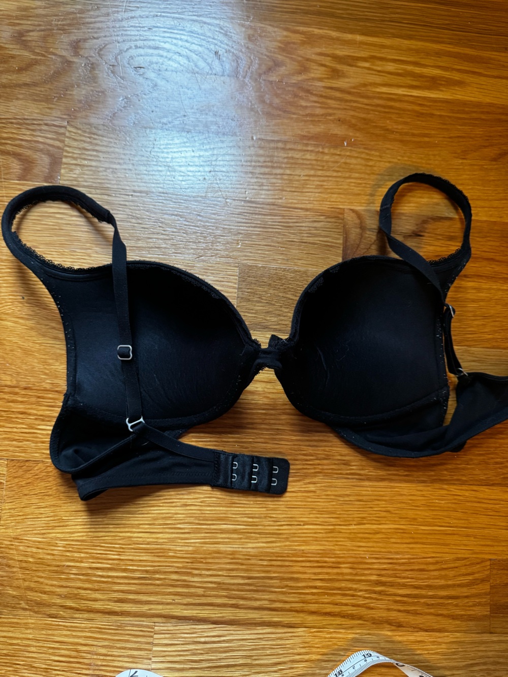 Victoria’s Secret Body by Victoria Push Up Bra Black 34C - Picture 5 of 5